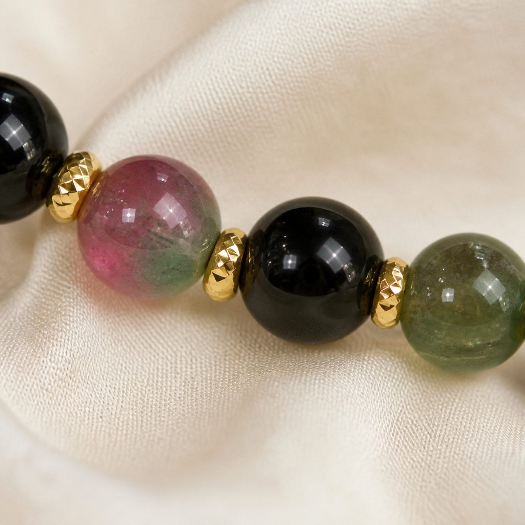 Bracciale a molla Onice e colori, nero, rosa, verde, viola, oro, foto 3 di 4