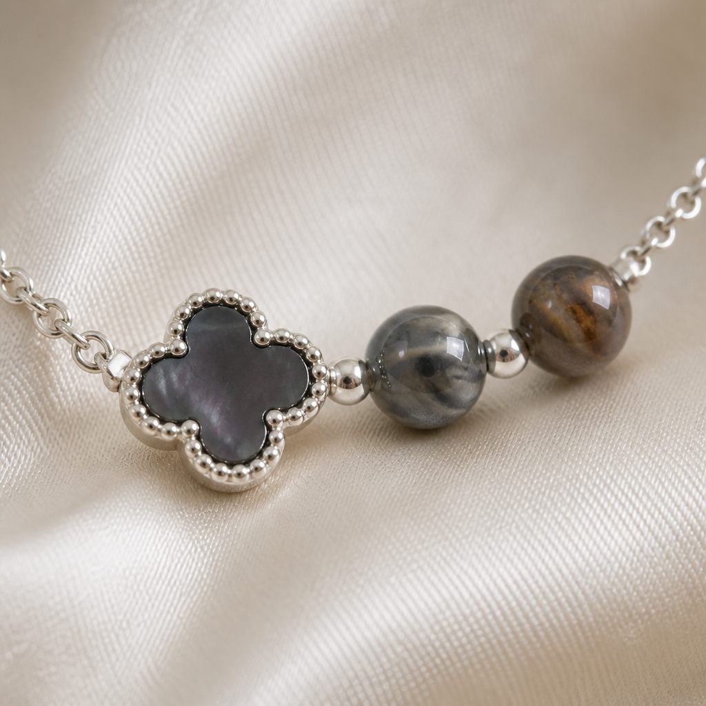 Collana Quadrifogli neri, argento, nero, grigio, foto 3 di 4