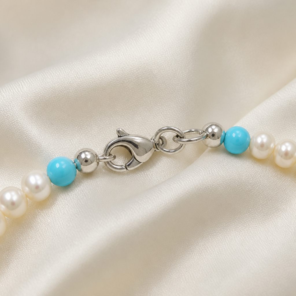 Set collana, bracciale e orecchini Perla e turchese, bianco perla, azzurro turchese, argento, foto 4 di 5